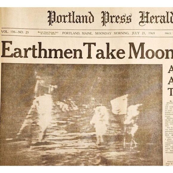1969 First Moon Landing Apollo 11 Portland Press Newspaper July 21 Moonday DWJJ - Picture 1 of 4